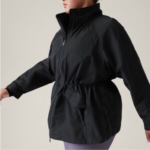 Athleta Women’s Westerley High Neck Windbreaker Black Jacket size large athletic